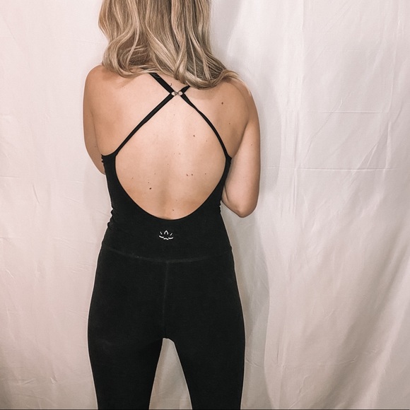 beyond yoga elevation bodysuit